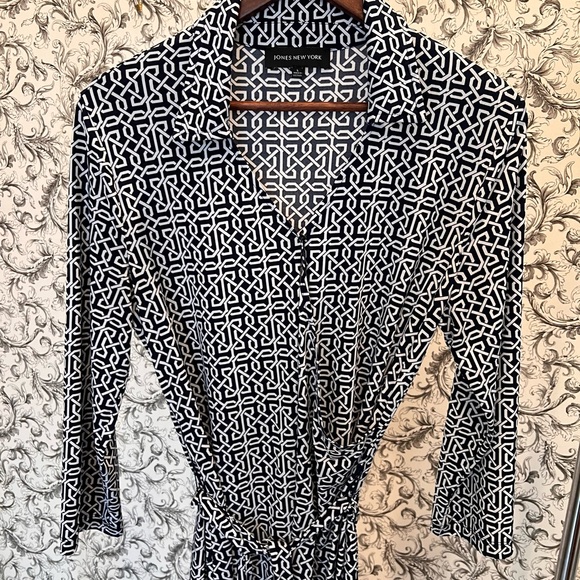 Jones New York, size L, wrap dress in light jersey fabric + matching belt - Picture 4 of 9